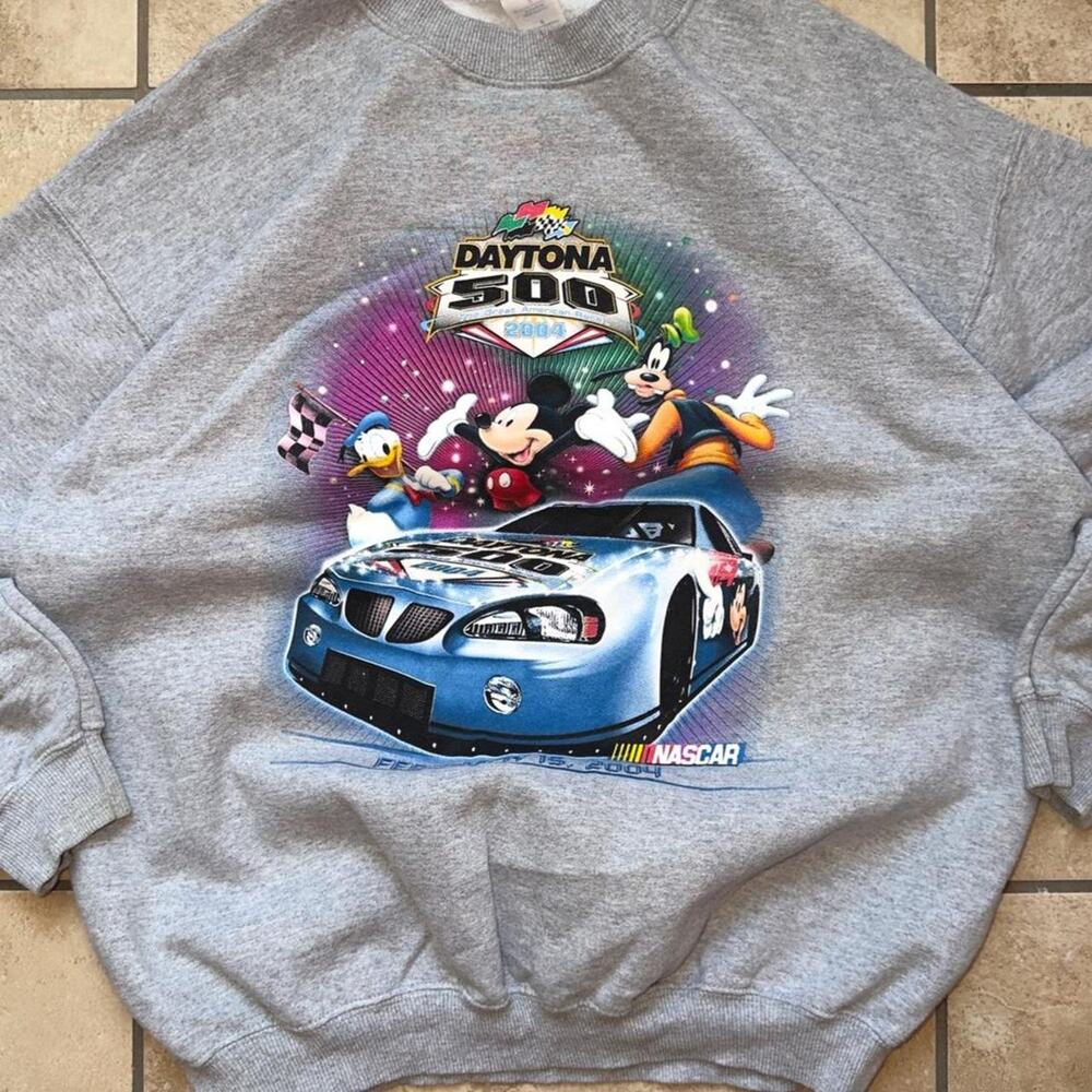 VINTAGE Walt Disney World Daytona 500 Mickey Mouse Pullover Sweatshirt - Size L